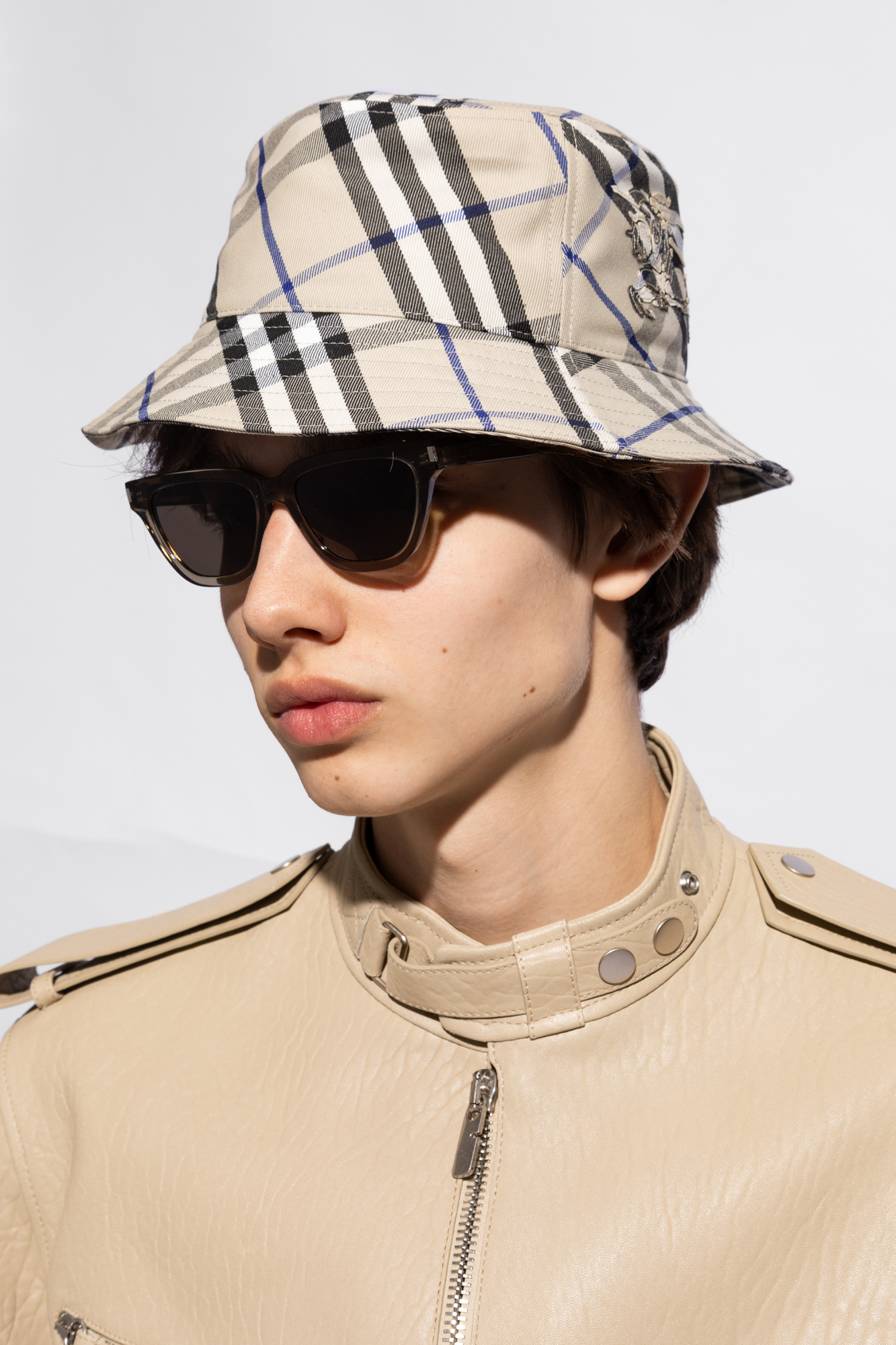 cups caps men 43 Knitwear Burberry Burberry bucket type hat Men s Accessories SchaferandweinerShops